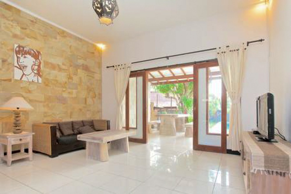 Best Villa with Long Lease for Sale in Nusa Dua
