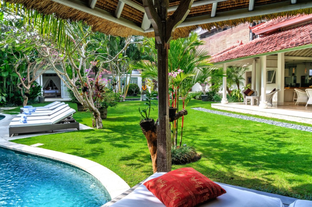 Elegant villa with spacious land for sale in Seminyak