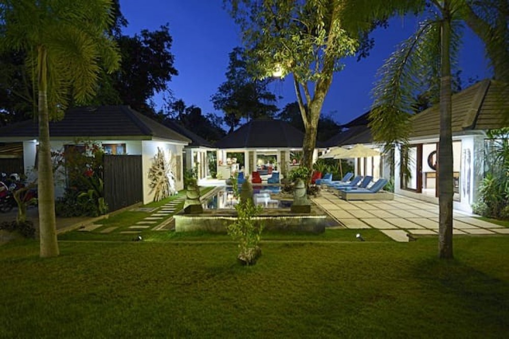 Stunning Four Bedroom Tropical Garden Villa in Umalas