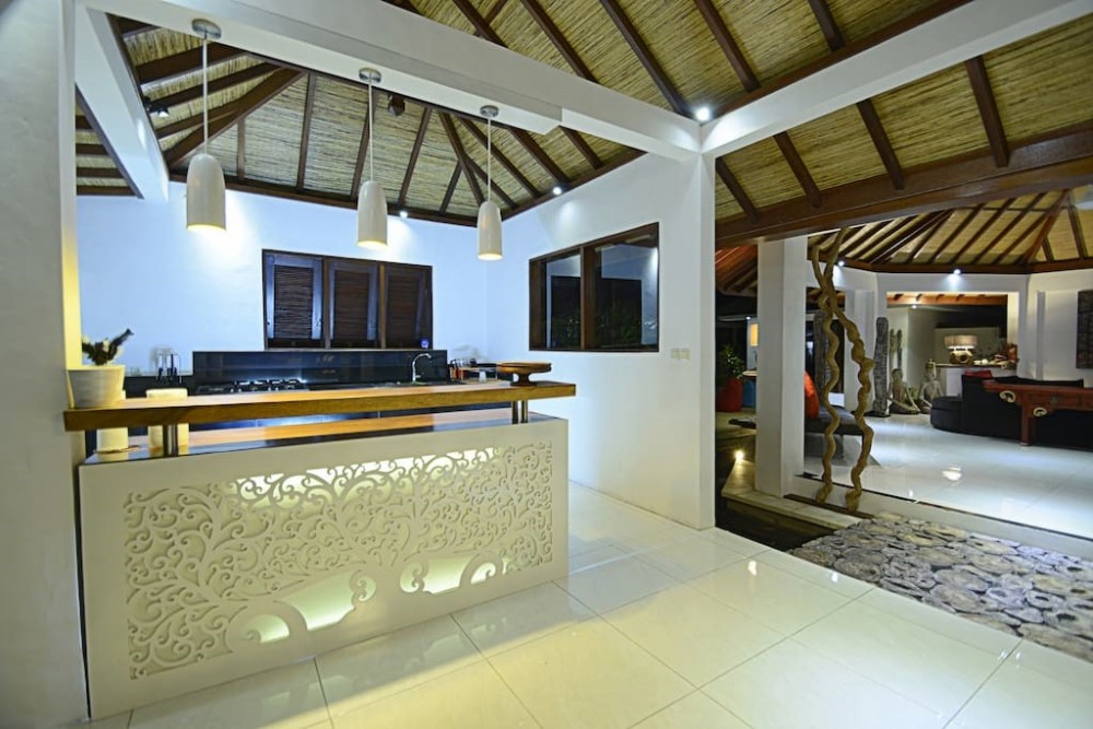 Stunning Four Bedroom Tropical Garden Villa in Umalas