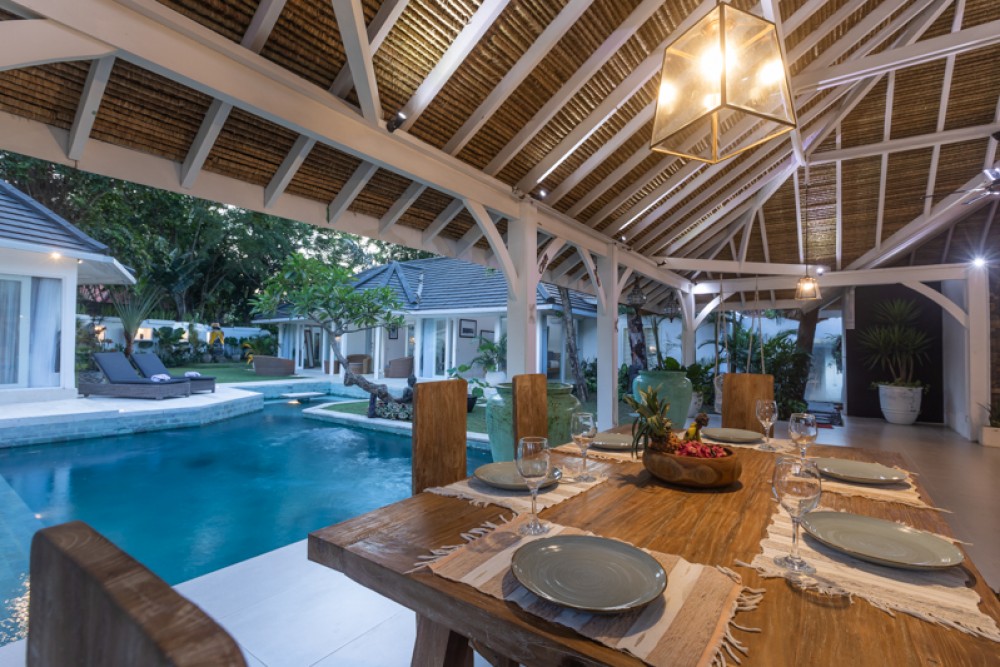 Charming Three Bedrooms Villa Dijual di Canggu