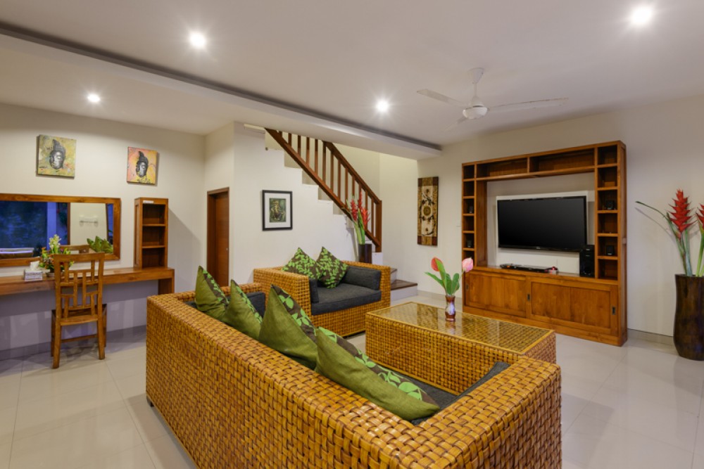 Charming Freehold Villa for Sale in Prime Location of Canggu