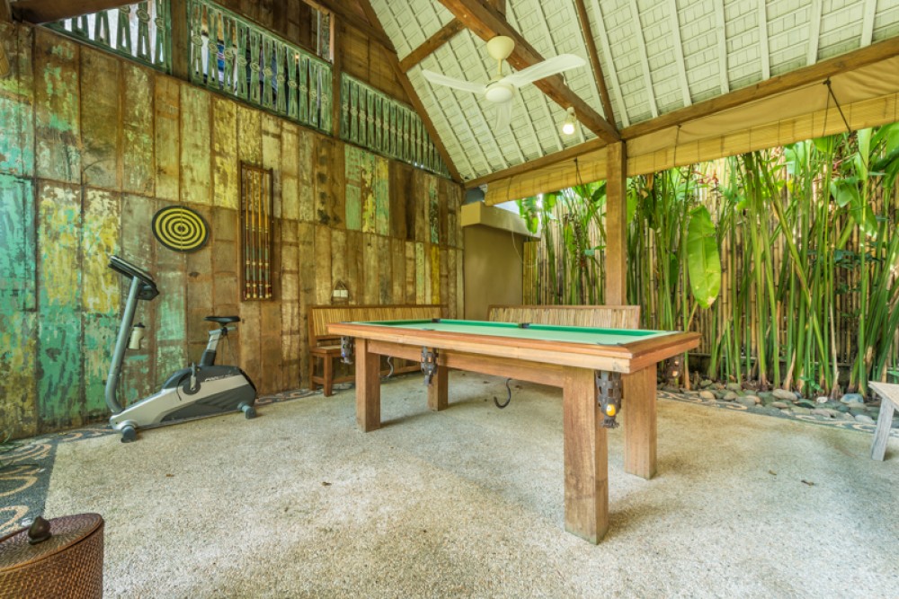 Villa traditionnelle de charme avec un terrain spacieux à vendre à Berawa