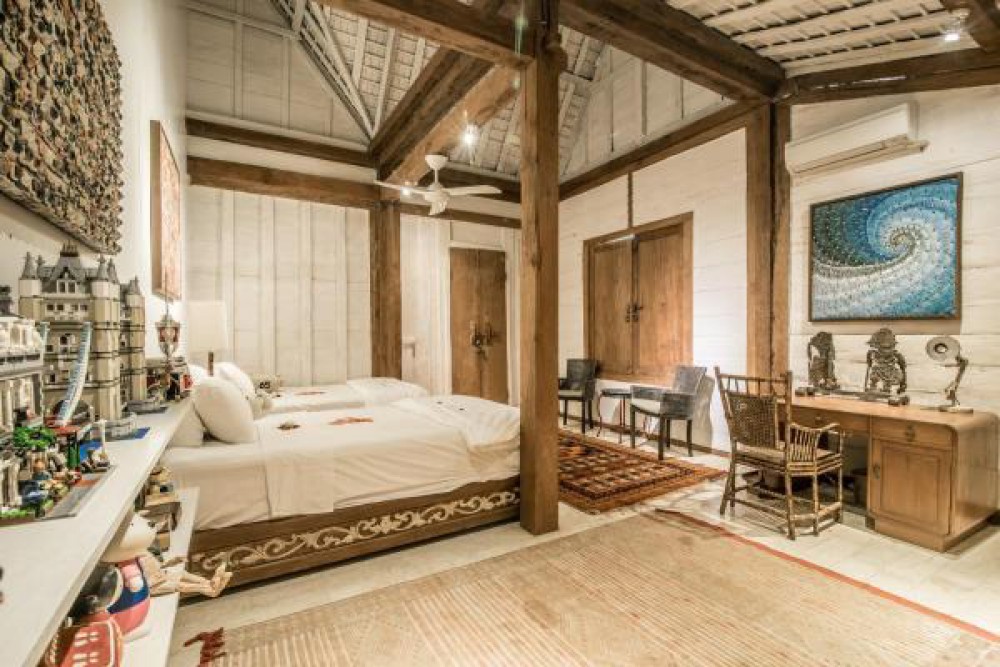 Villa traditionnelle de charme avec un terrain spacieux à vendre à Berawa