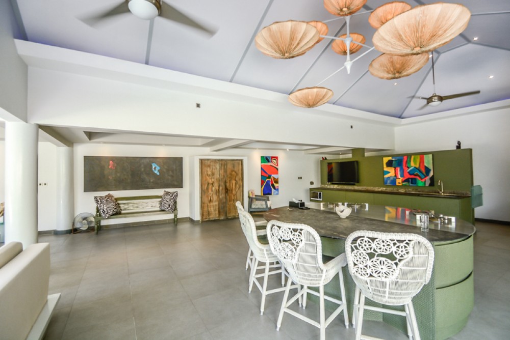 Luxurious Four Bedrooms Villa for Sale in the Beach Side of Sanur