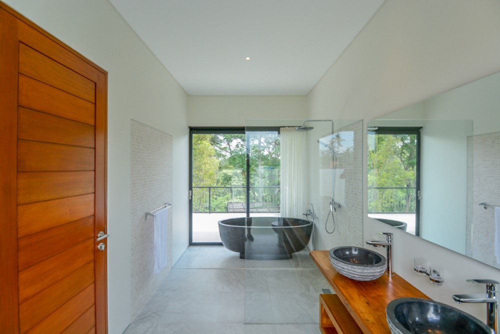 Brand New Three Bedrooms Modern Villa for Sale in Ubud