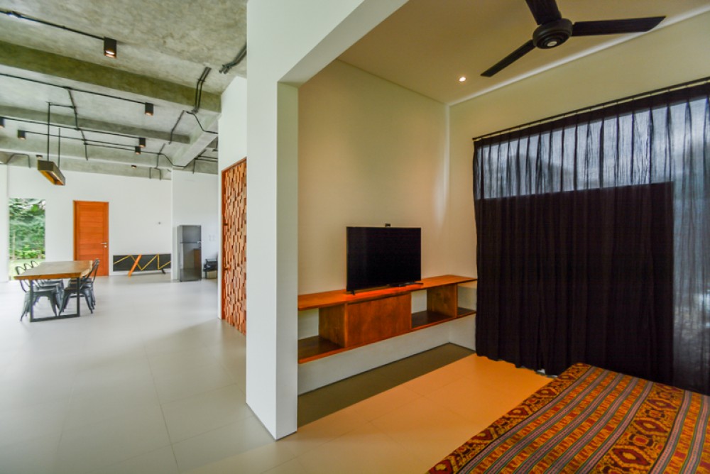 Villa Modern Tiga Kamar Tidur Baru Dijual di Ubud