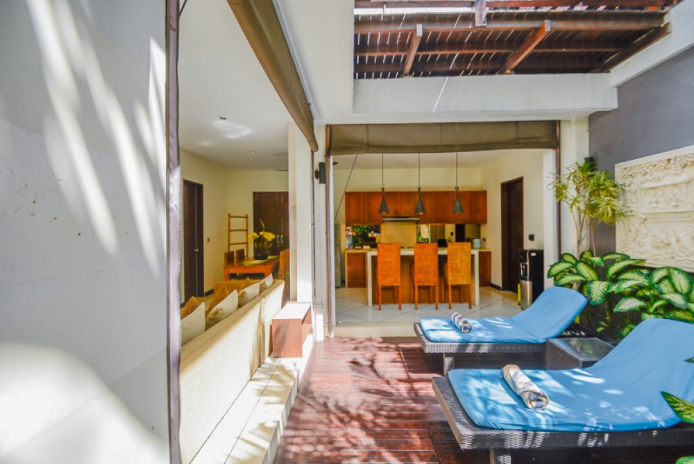 Villa de luxe sur deux étages à vendre au cœur de Seminyak