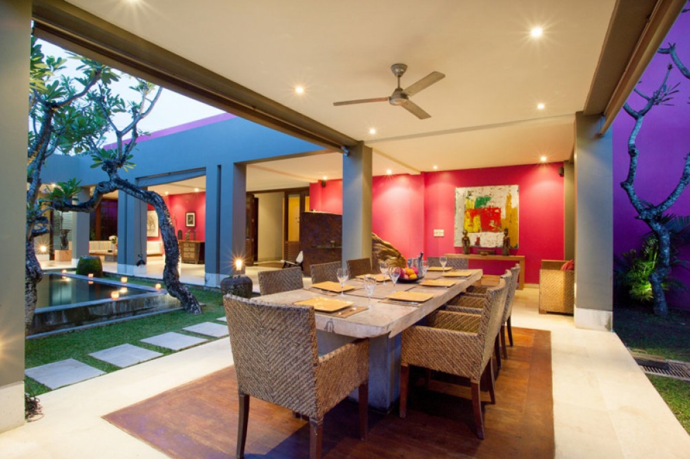 Luxurious Freehold Villa for Sale in Batu Belig