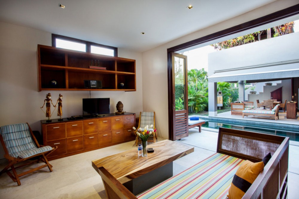 Villa de luxe en pleine propriété à vendre à Batu Belig