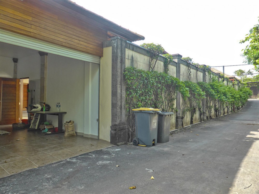 Amazing Four Bedrooms Villa for Sale in Prime Location of Sanur