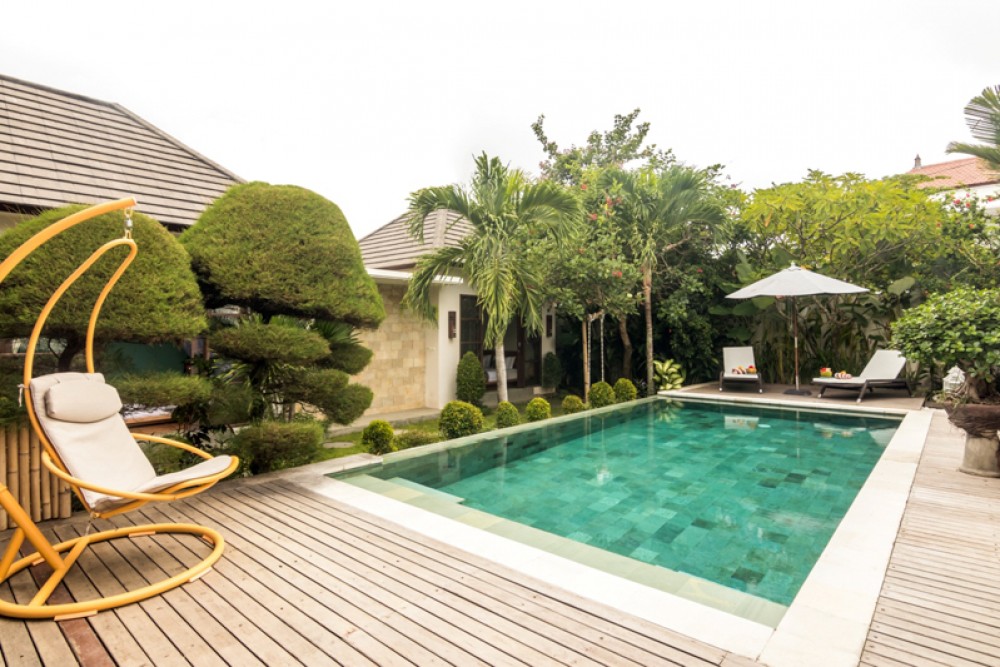 Villa Tiga Kamar Cantik Dijual di Canggu