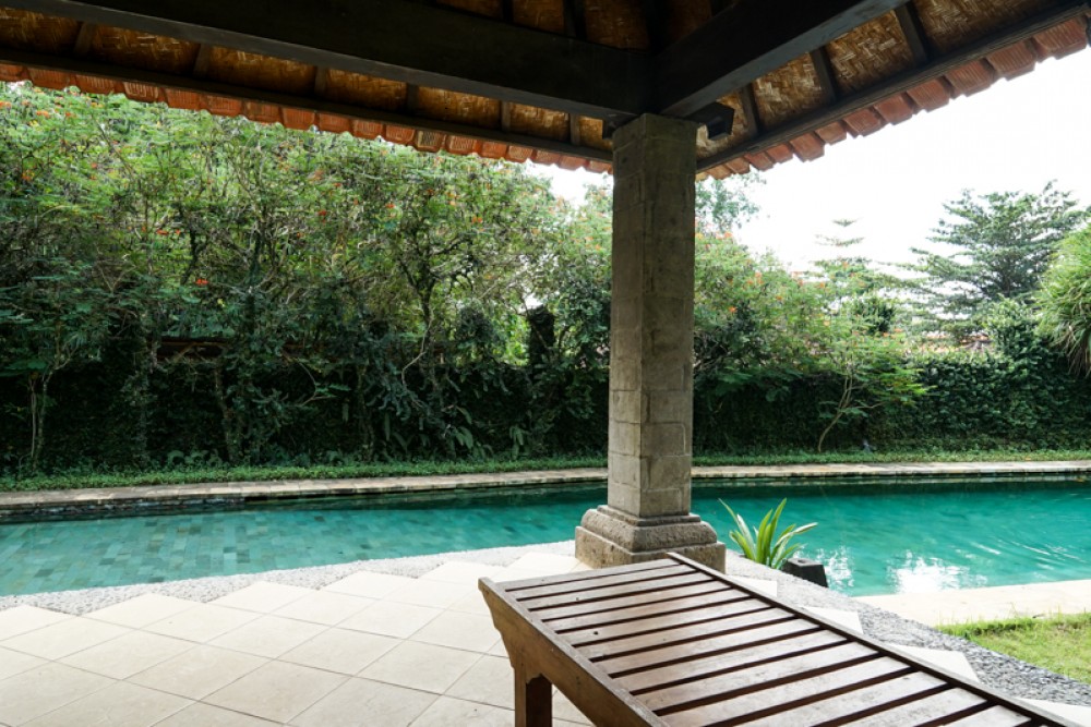 Traditional Freehold Villa with Spacious Land for Sale in Canggu