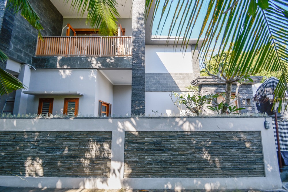 Beautiful Four Bedrooms Modern Villa for Sale in Jimbaran
