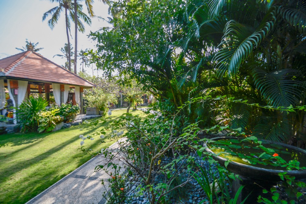 Beachfront Two Bedrooms Apartment inside Resort for Sale in Candidasa