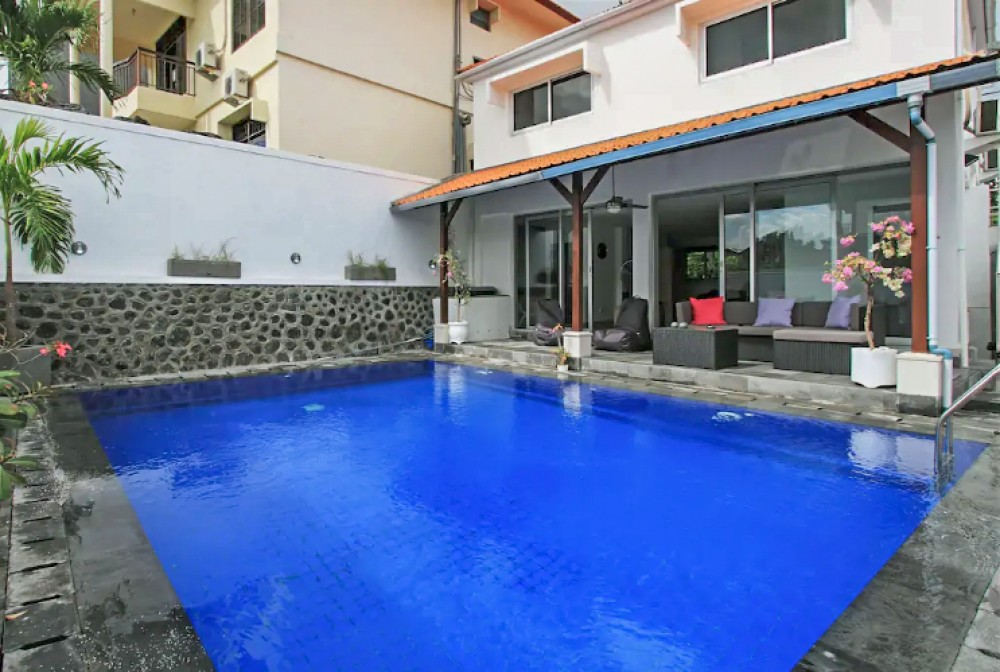 Sawah View Villa Dua Kamar Tidur Dijual di Canggu