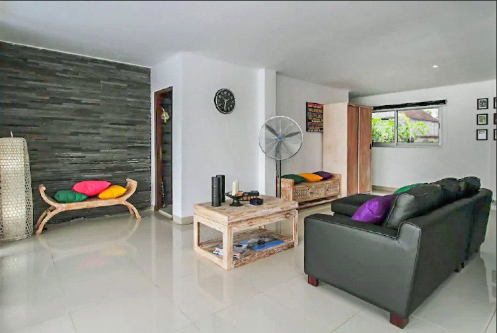 Sawah View Villa Dua Kamar Tidur Dijual di Canggu