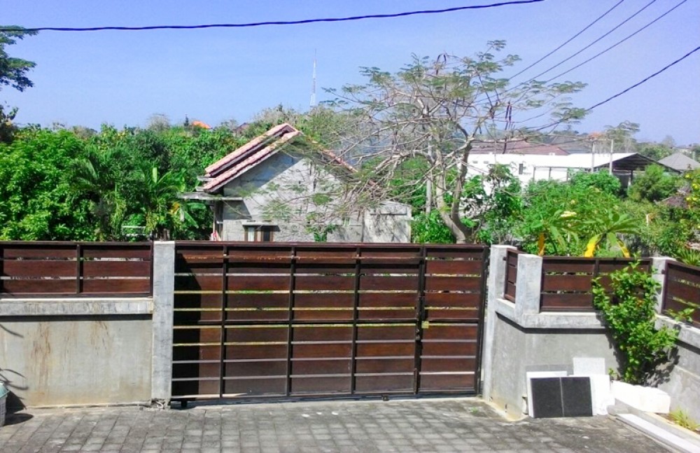 Villa Freehold Nyaman Dijual di Bukit Ungasan