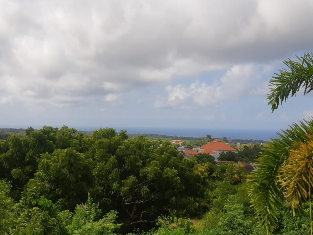 TANAH MENGAGUMKAN PEMANDANGAN LAUT DI BUKIT DIJUAL