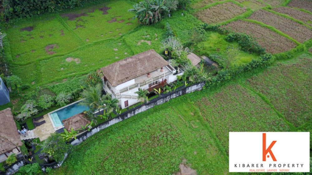 Villa Indah Sawah Dikelilingi dengan Tanah Luas Dijual di Ubud