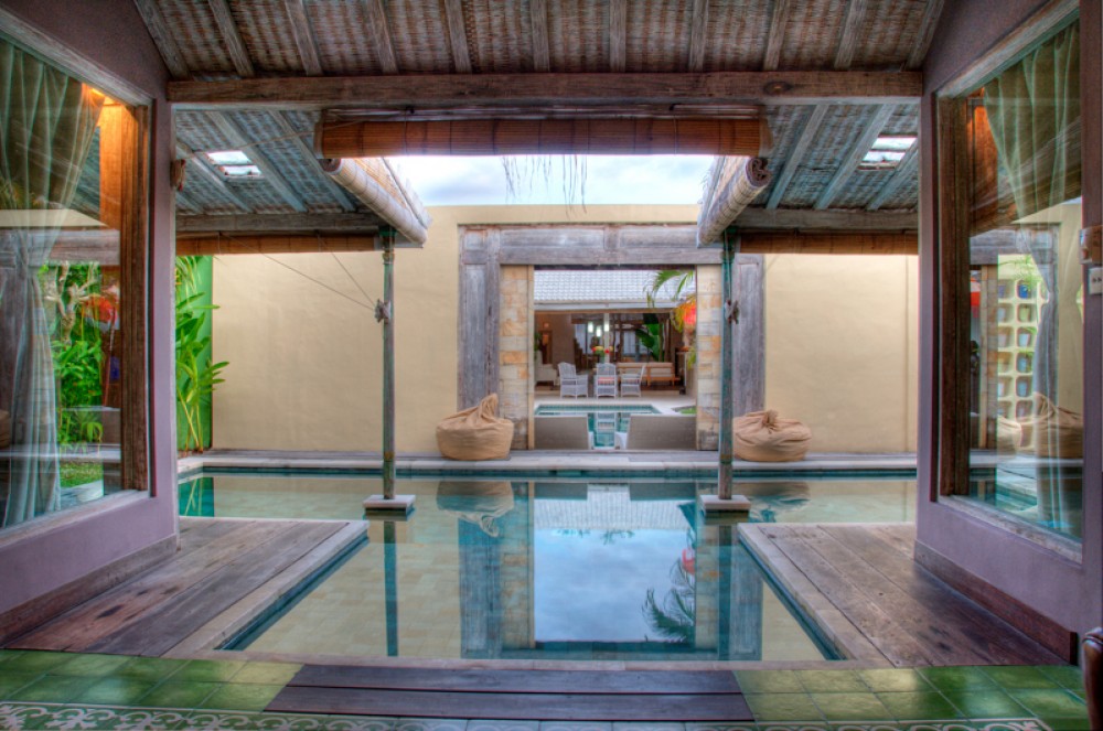 Great Investment Opportunity Villa for Sale  In The Heart of Oberoi Seminyak