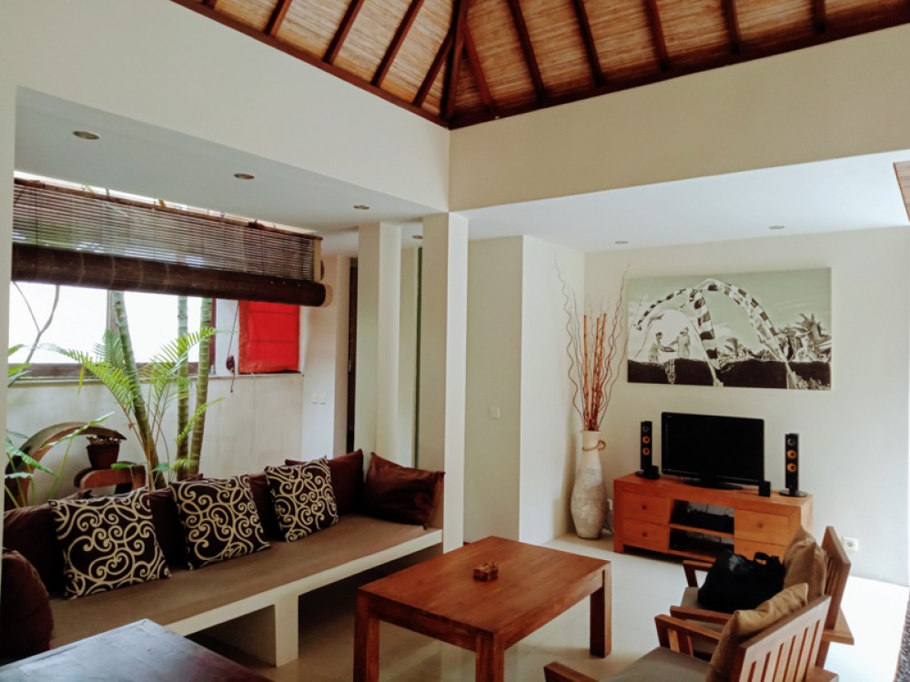 Investasi Vila Dua Kamar Tidur Dijual di Seminyak