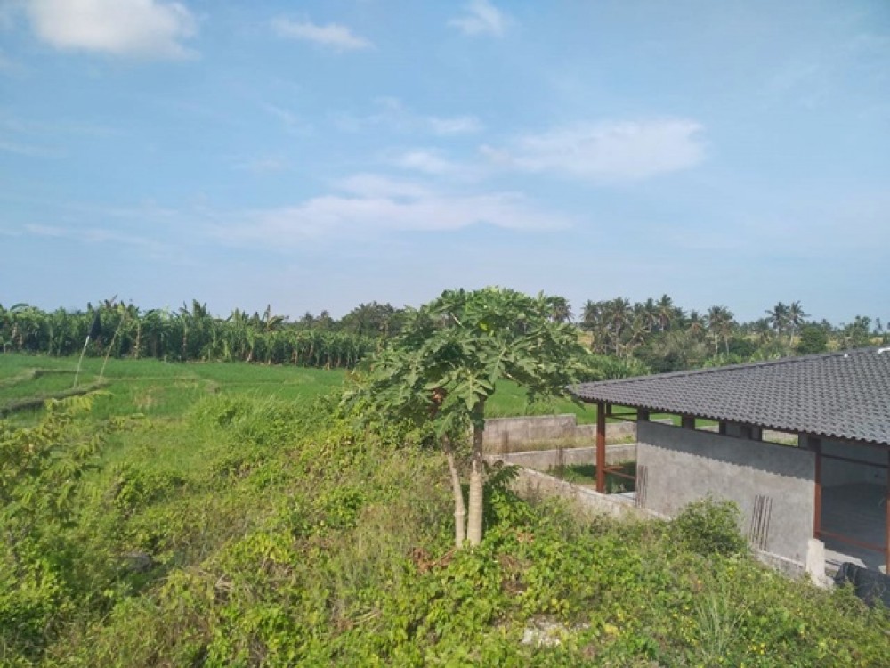 Ideal Residential Leasehold in Kayu Tulang Dijual