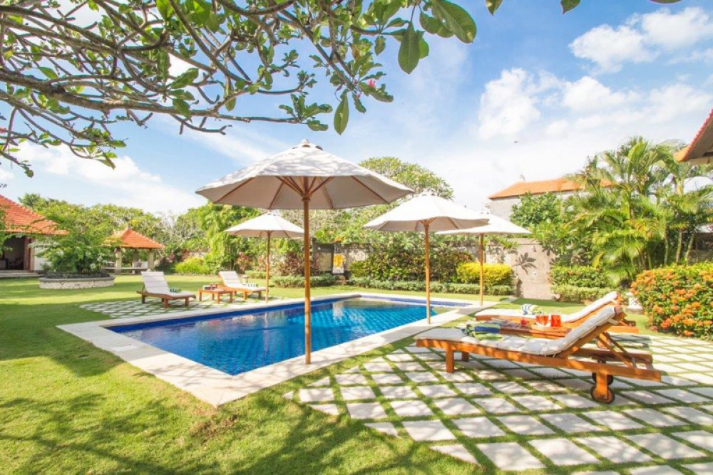 Superbe Villa face à l'océan à vendre à Tanjung Benoa