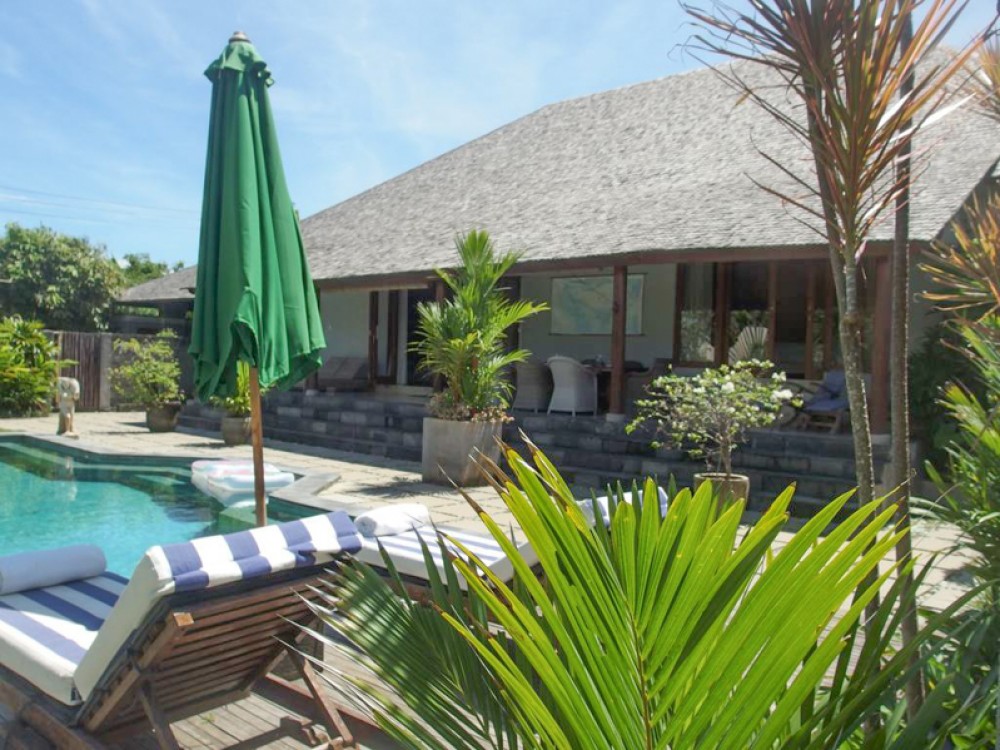 Villa impressionnante de trois chambres à vendre à Canggu