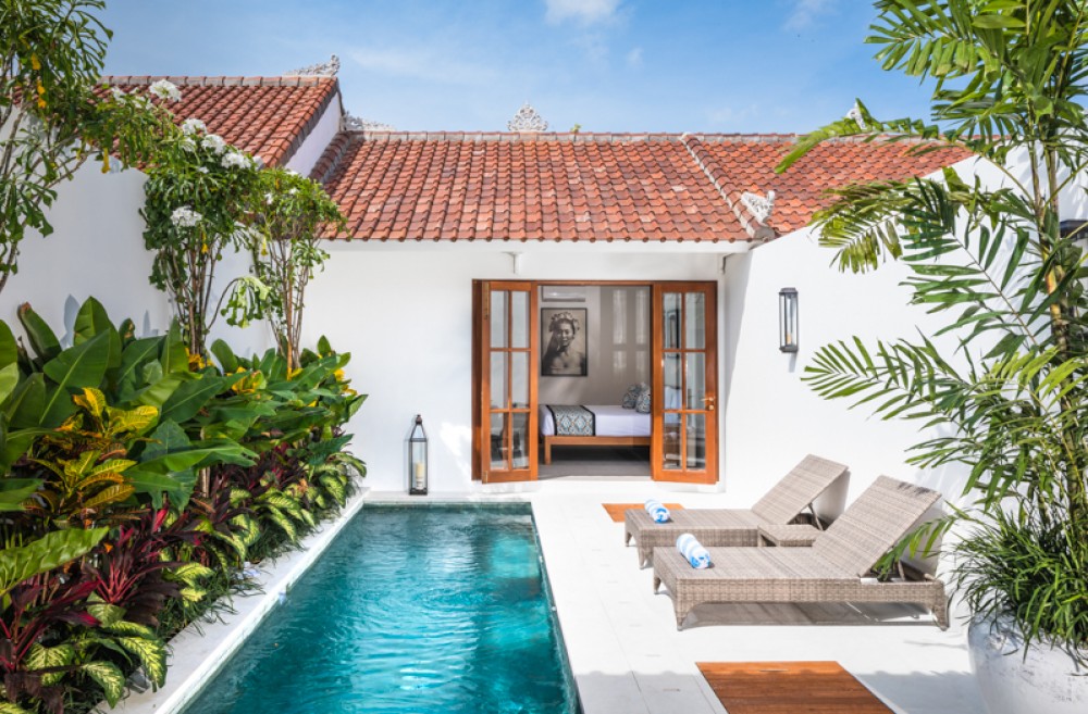 Stylish One Bedroom Villa for Sale in the Heart of Seminyak