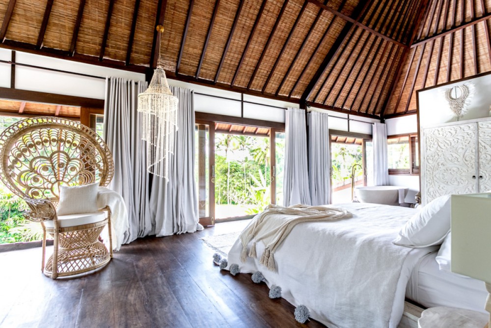 Villa élégante avec un terrain spacieux à vendre à Ubud