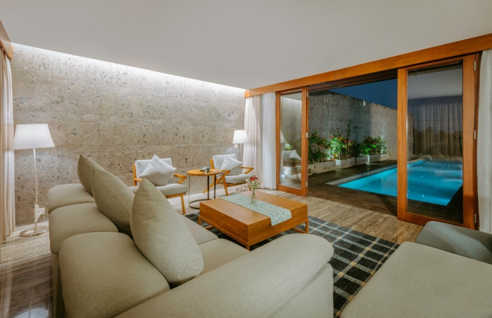 Villa Modern Freehold Menakjubkan Dijual di Berawa