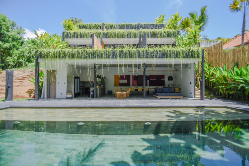 Beautiful Six Bedrooms Brand New Hotel for Sale in Ubud