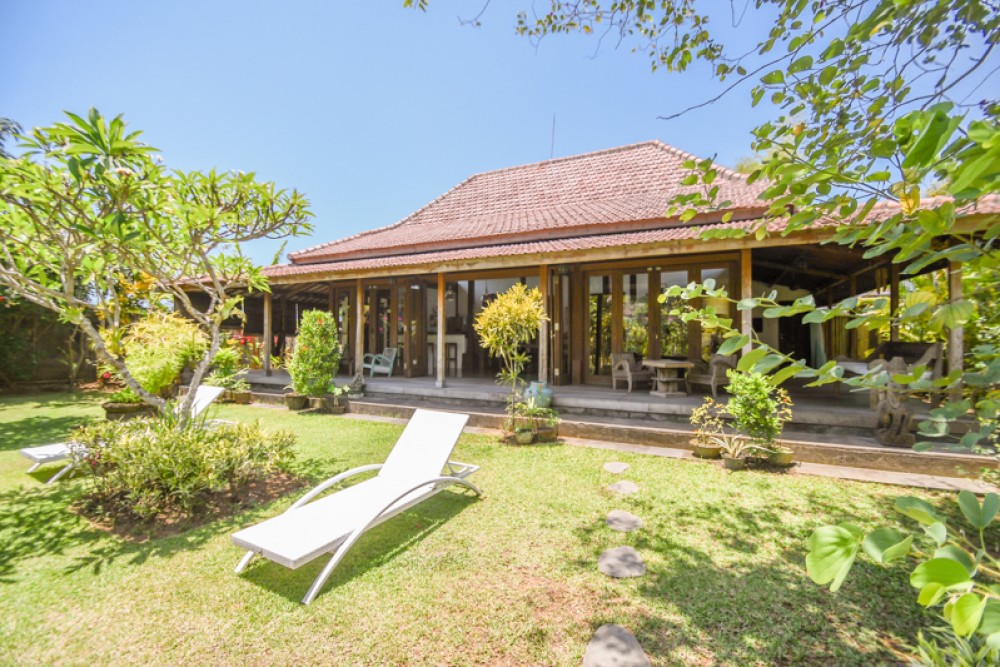 Stylish and Spacious Villa for Sale in Kedungu