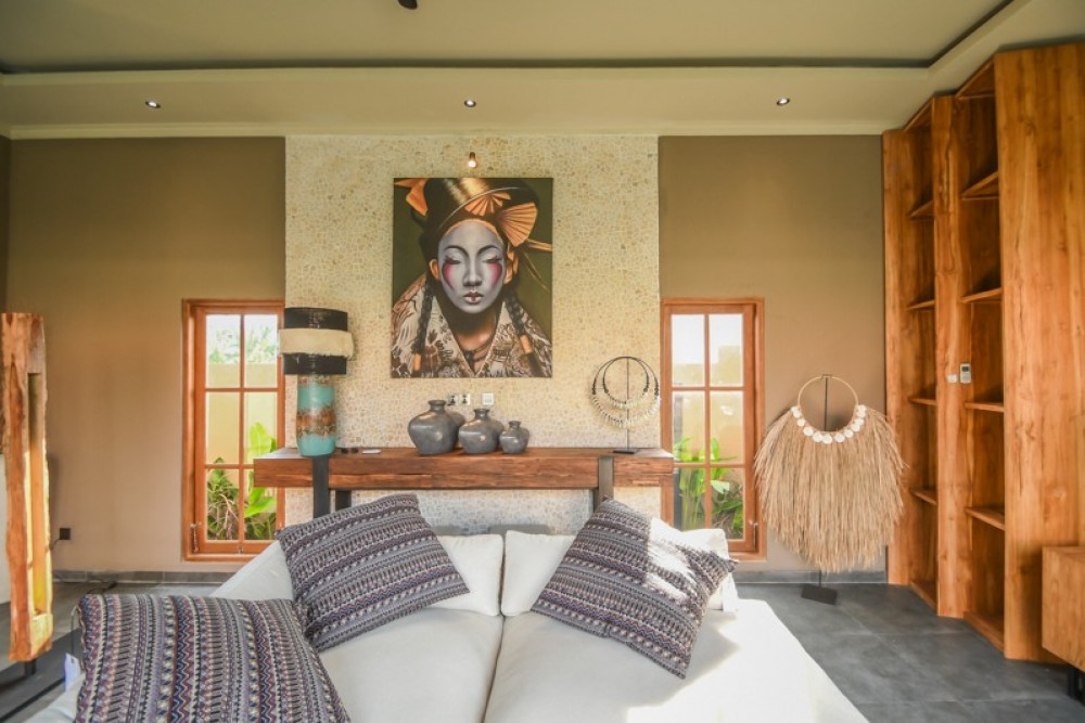 Villa Mewah Baru Tiga Kamar Tidur di Lokasi Utama Area Canggu