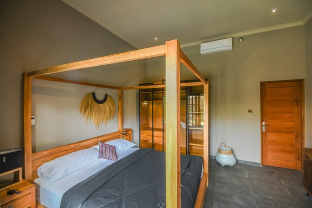 Villa Mewah Baru Tiga Kamar Tidur di Lokasi Utama Area Canggu