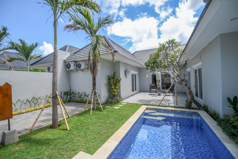 Nouvelle villa privée côté plage à vendre à Sanur