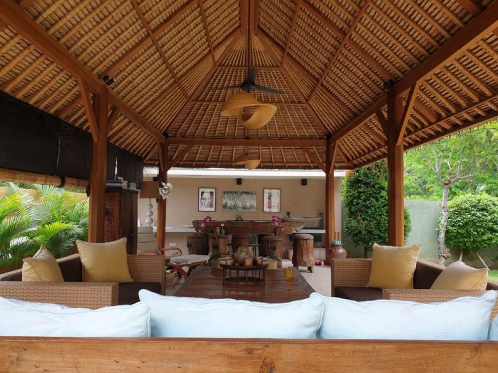 Beautiful Three Bedrooms Investment Villa for Sale in Karangasem