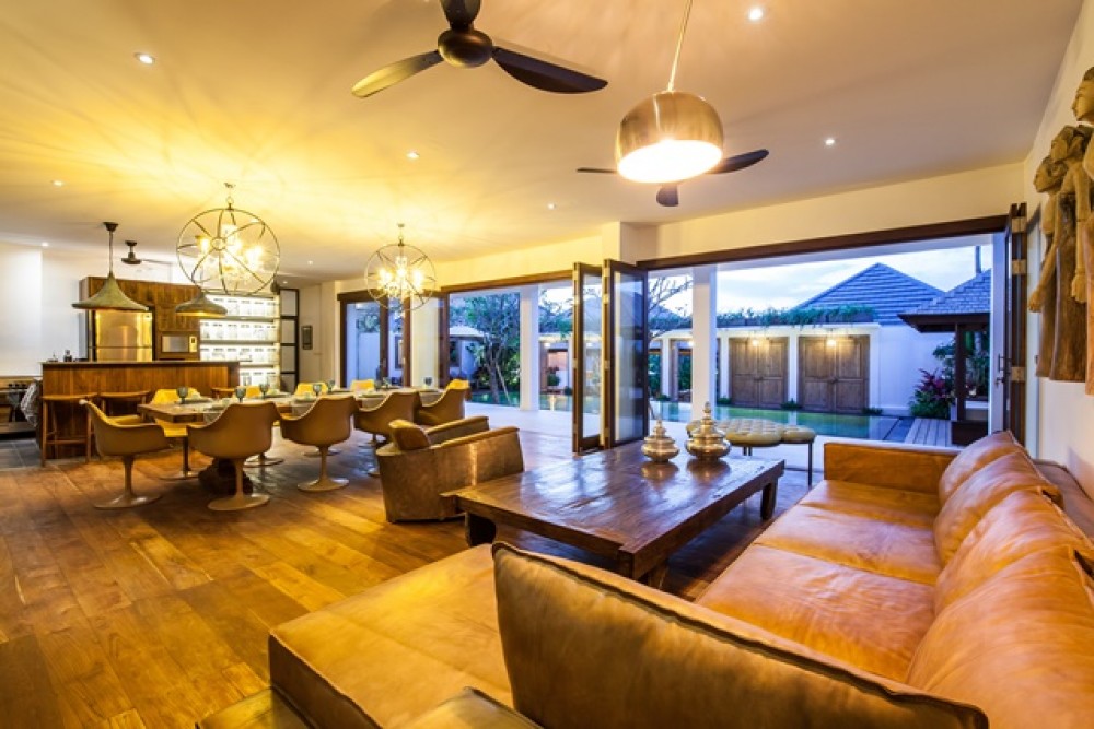 Stunning 9 Bedroom Leasehold Villa for Sale in Canggu