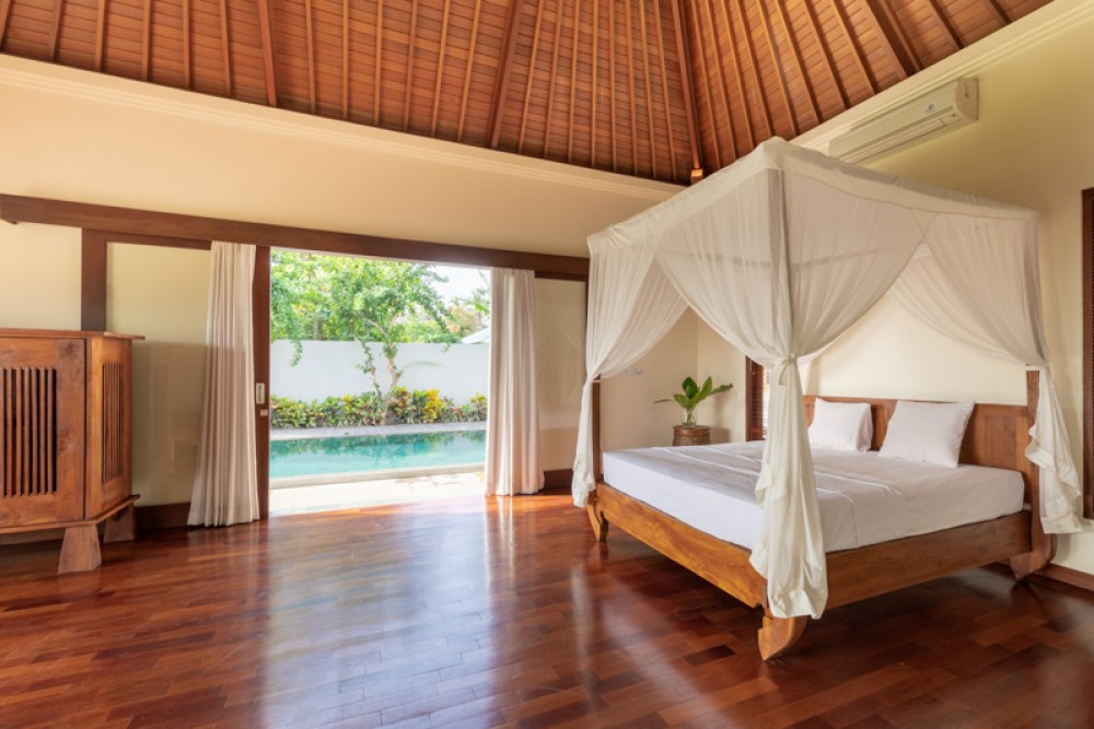 Villa Modern Menakjubkan dengan Pemandangan Sawah Dijual di Ubud