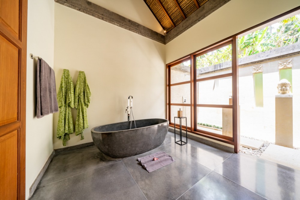 Amazing Relaxing Private Villa with Jungle View for Sale in Ubud