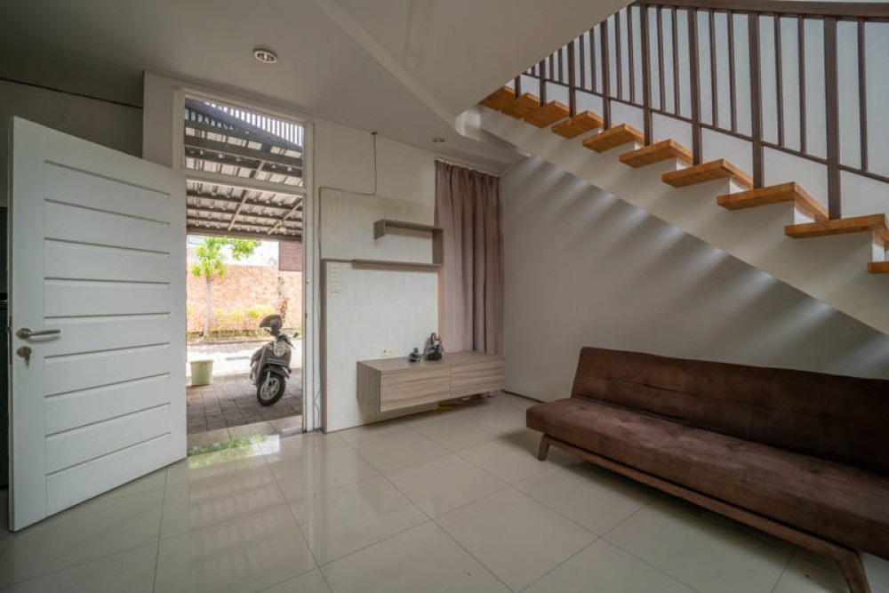 Minimalist Freehold Property inside Complex for Sale in Kuta