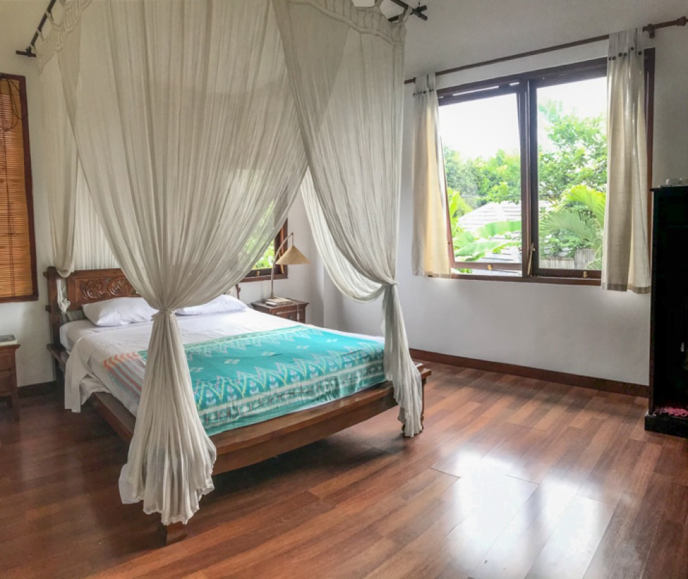 Villa Tiga Kamar Tidur Terbaik untuk Dijual di Berawa