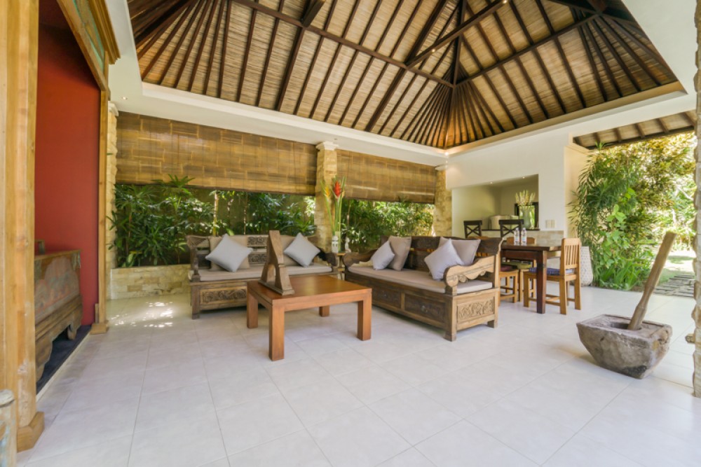 Beautiful Freehold Villa with Best Value for Sale in Jimbaran Kibarer