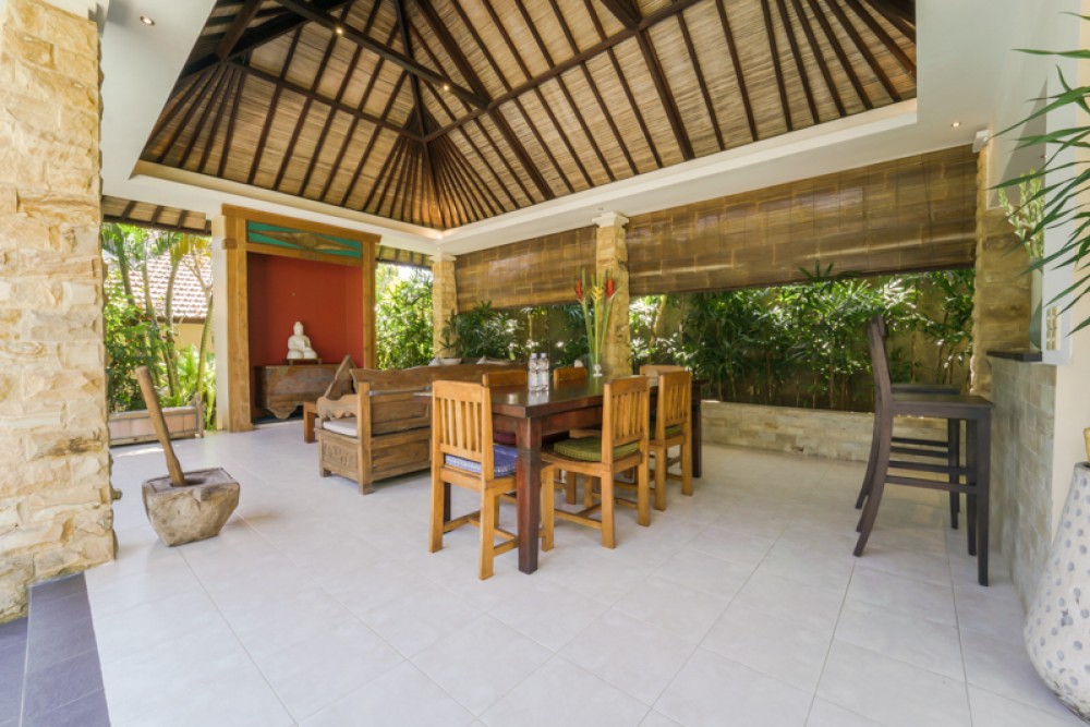 Beautiful Freehold Villa with Best Value for Sale in Jimbaran Kibarer