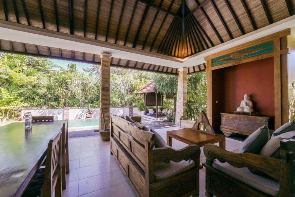 Beautiful Freehold Villa with Best Value for Sale in Jimbaran