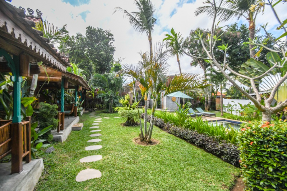 Incroyable Joglo Javanese Guesthouse avec le meilleur rapport qualité-prix à vendre à Cemagi