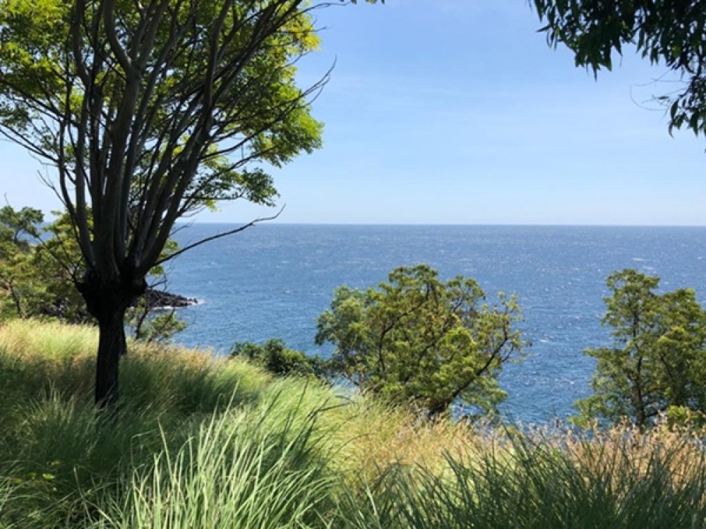 Cliff Top Land avec vue imprenable à Karangasem à vendre