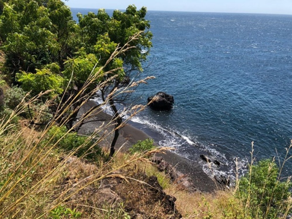 Cliff Top Land avec vue imprenable à Karangasem à vendre