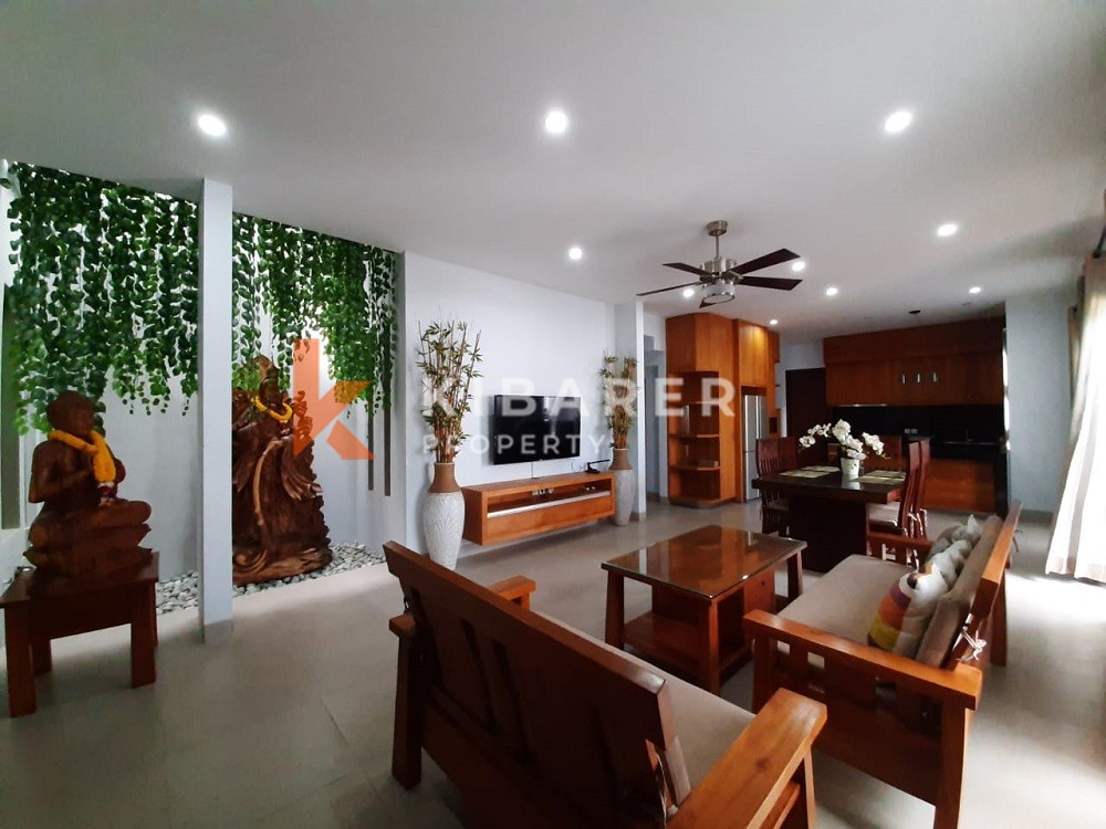 Cozy and Homey Three Bedroom Villa with full furnished in Umalas (Available on 23rd May)